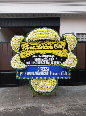 Papan Bunga Duka di Tasikmadu