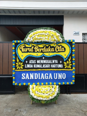 Papan Bunga Duka di Tasikmadu